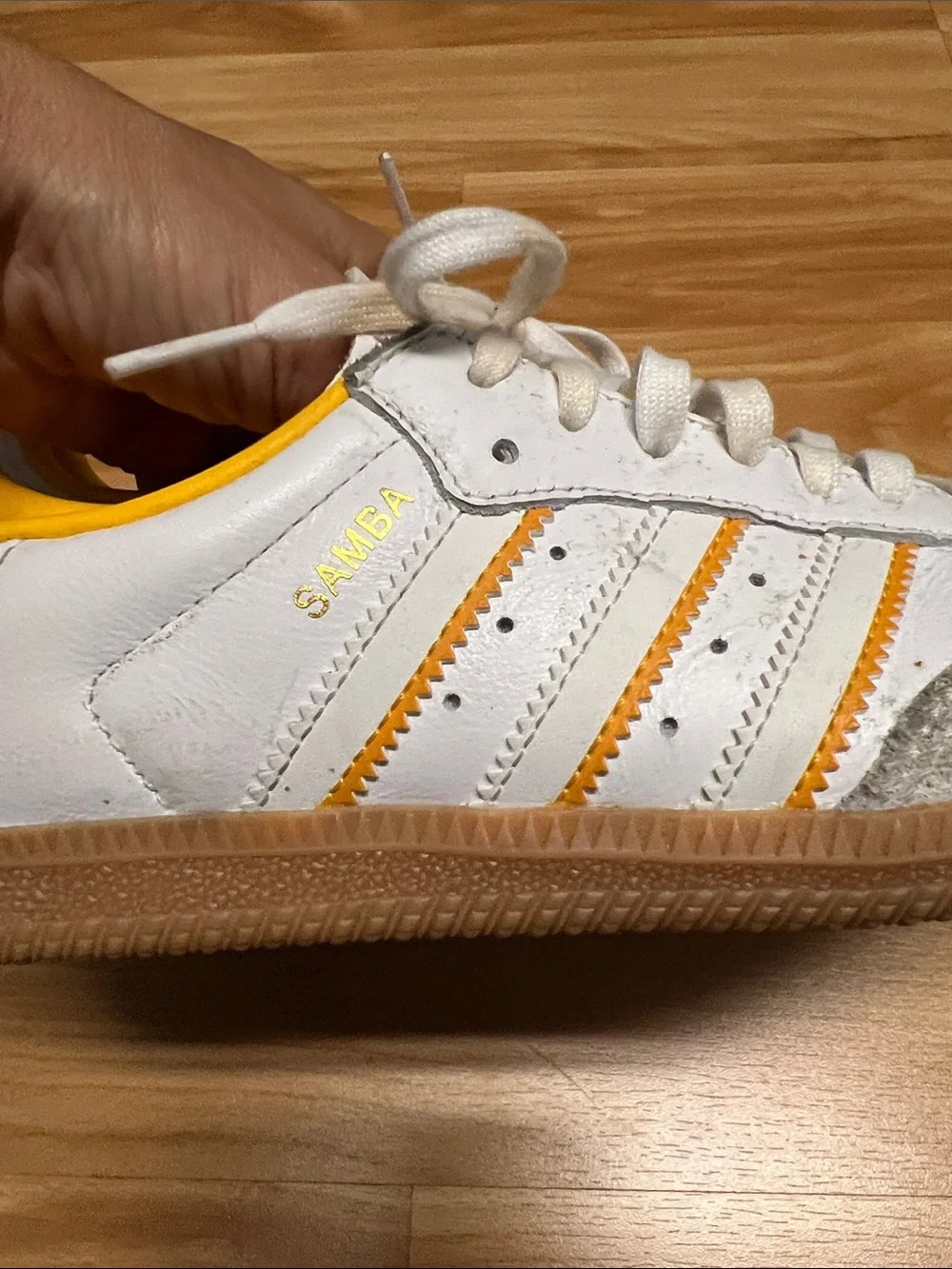 Adidas Sambas OG J White & yellow Leather Sneakers with Gum Sole size 5